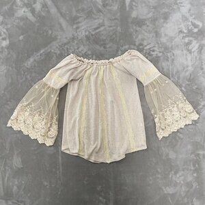 American Rag Boho Off-The-Shoulder Lace Bell Sleeve Oat Color Top Size S